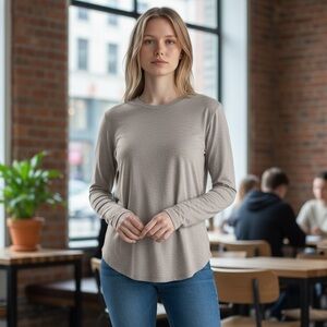 VINCE T-Shirt. Size Medium